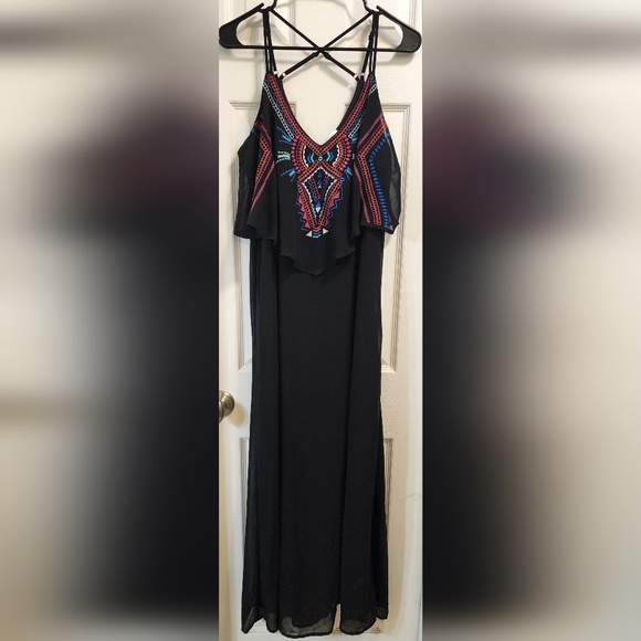 EUC Xhilaration Embroidered Maxi Dress - Picture 2 of 6